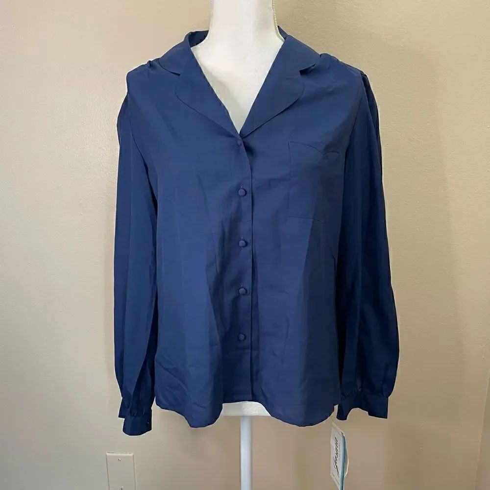 New! Jasara| Large| Career wear| Silk a like| Y2K